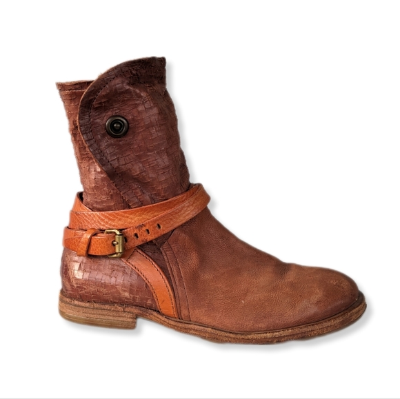 A.S. 98 Women´s Tyler Brown Leather Snap Distressed...